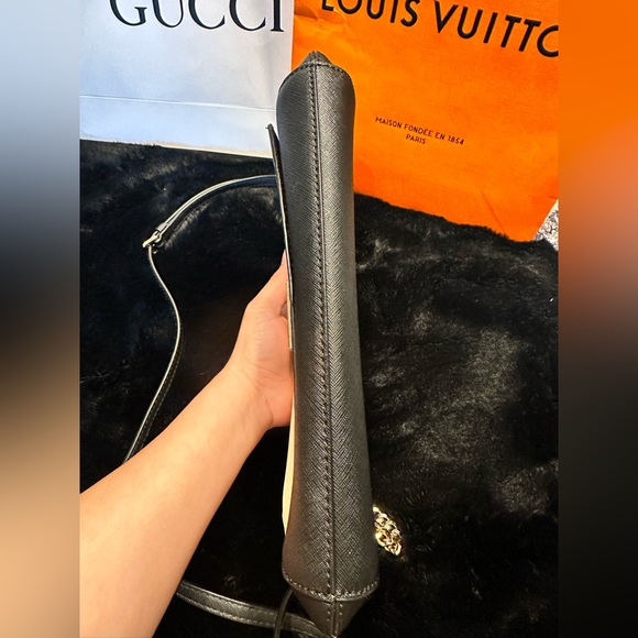 ❌❌SOLD❌❌🎀Kate Spade crossbody bag🎀 - Picture 2 of 12